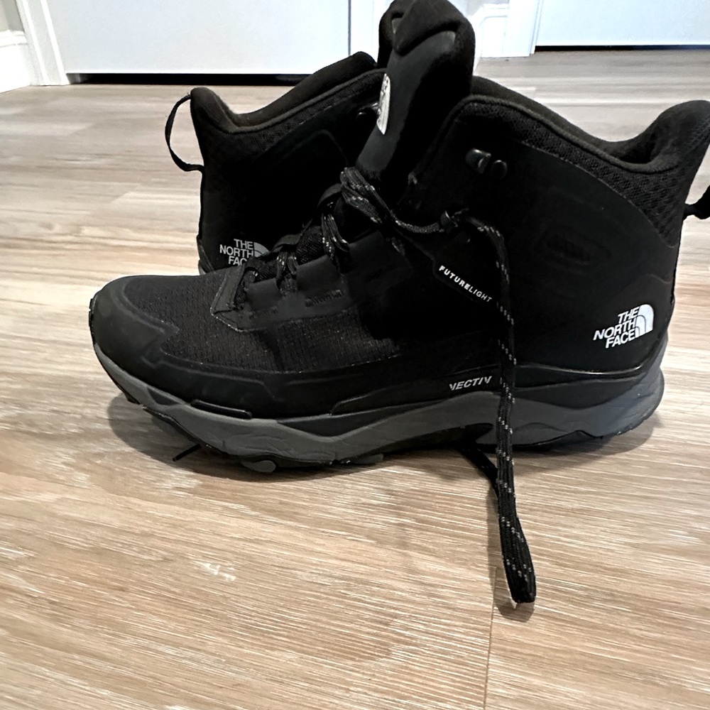 Men’s Northface hiking boots 11.5